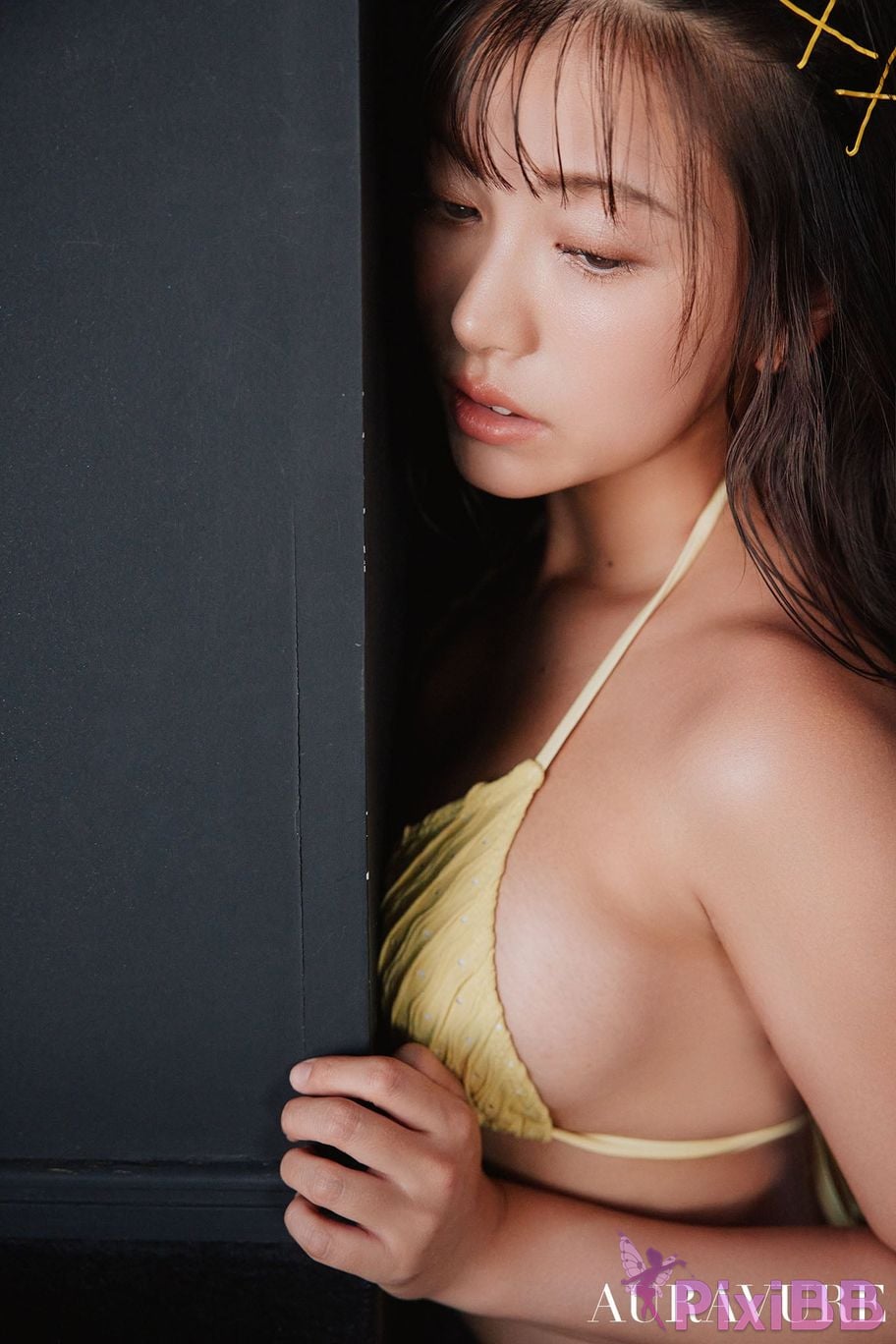 Japanese Idol Takara Suzuki Hijiri aura bule magazine 2 PixiBB.COM 019
