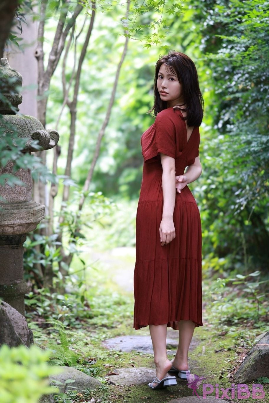 Japanese Idol Takara Suzuki Hijiri Awakening treasure SPA Gravure soul digital photo book BOOKS PixiBB.COM 002