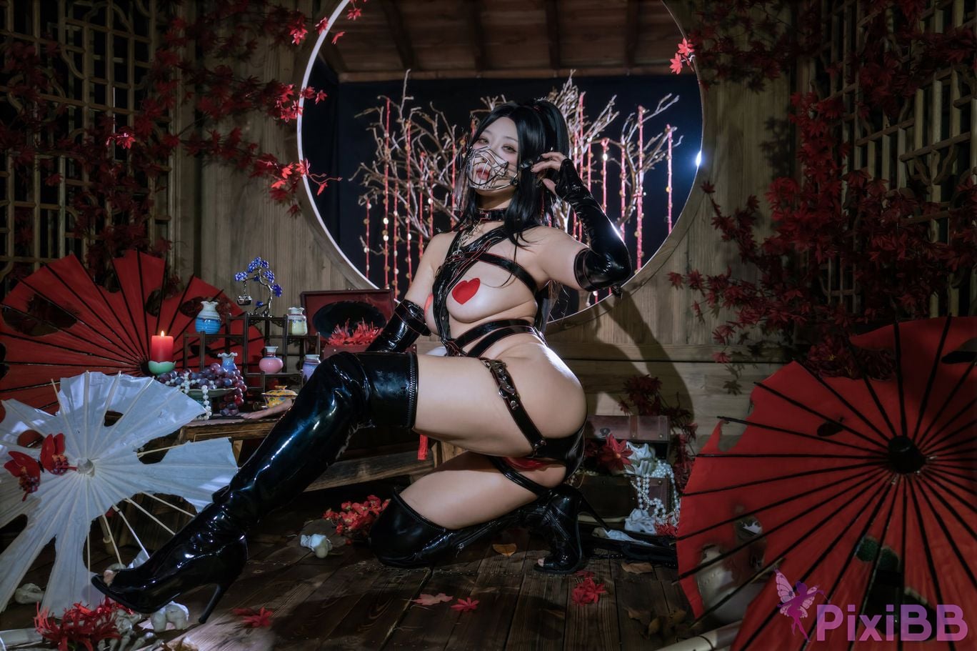 Cosplayer Yunxixi Yunx1x1 Dark tolerance PixiBB.COM 030