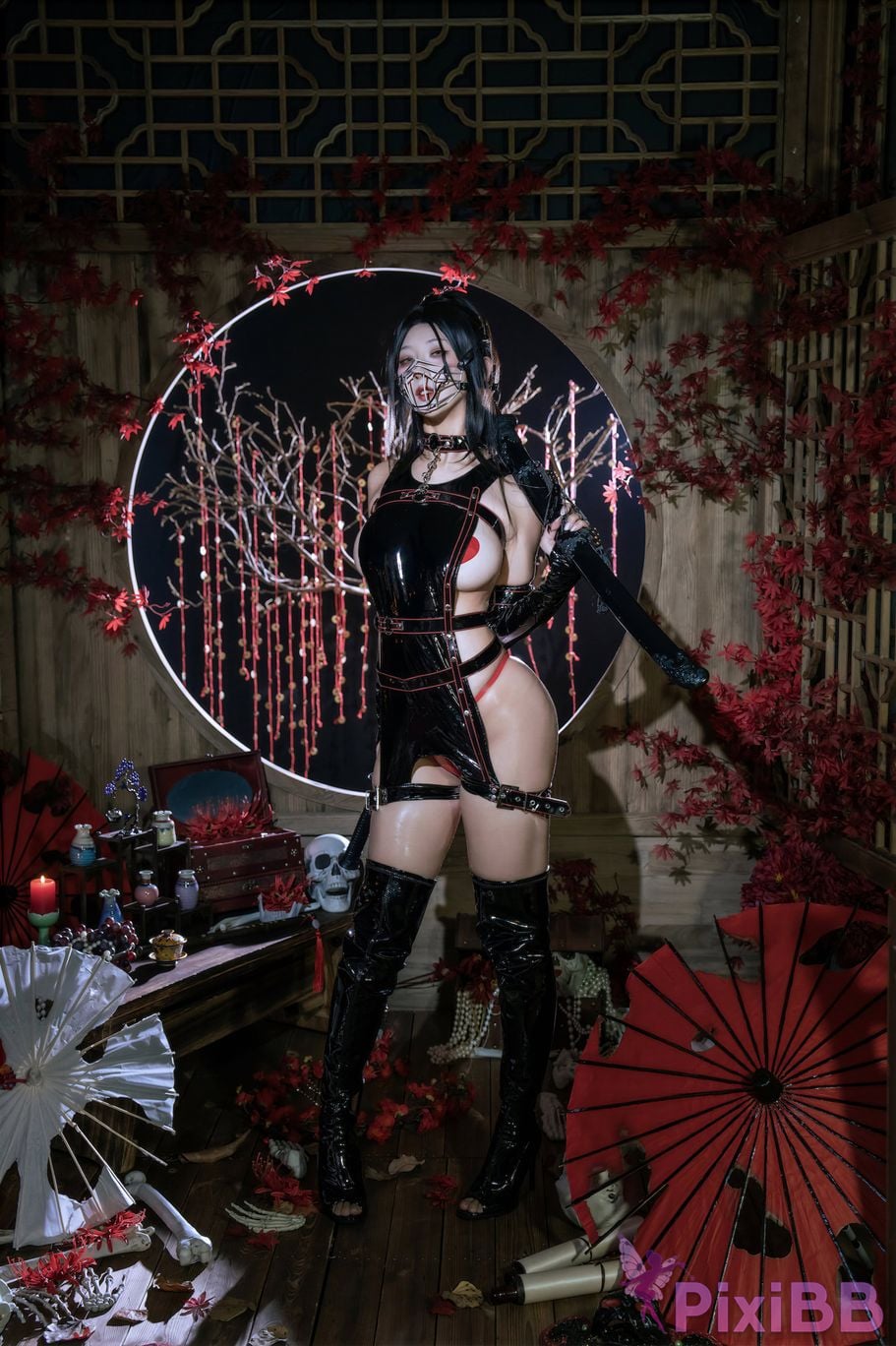 Cosplayer Yunxixi Yunx1x1 Dark tolerance PixiBB.COM 056