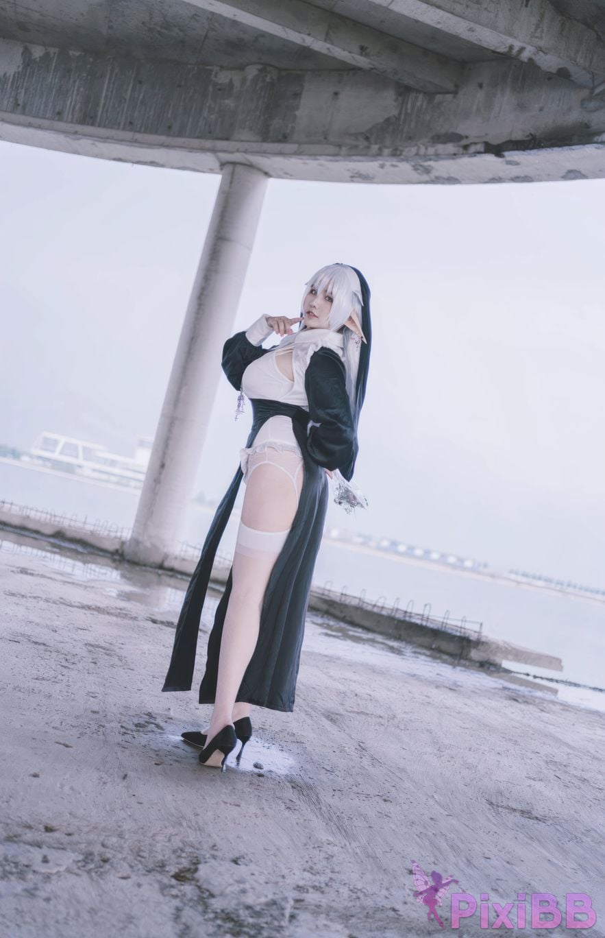 Cosplayer Ah Ban is very happy today elf nun PixiBB.COM 014