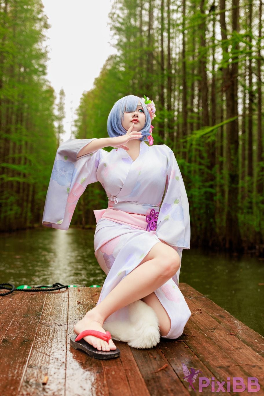 Cosplayer A Xuexue Rem Kimono PixiBB.COM 013