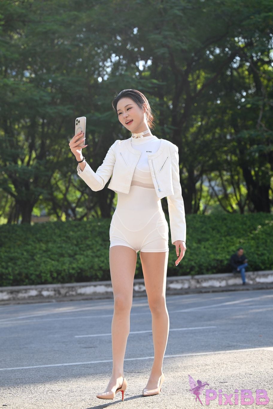 Featured Street Photography Works No.5631 Shredded Pork Long Legs Guoguo PixiBB.COM 073