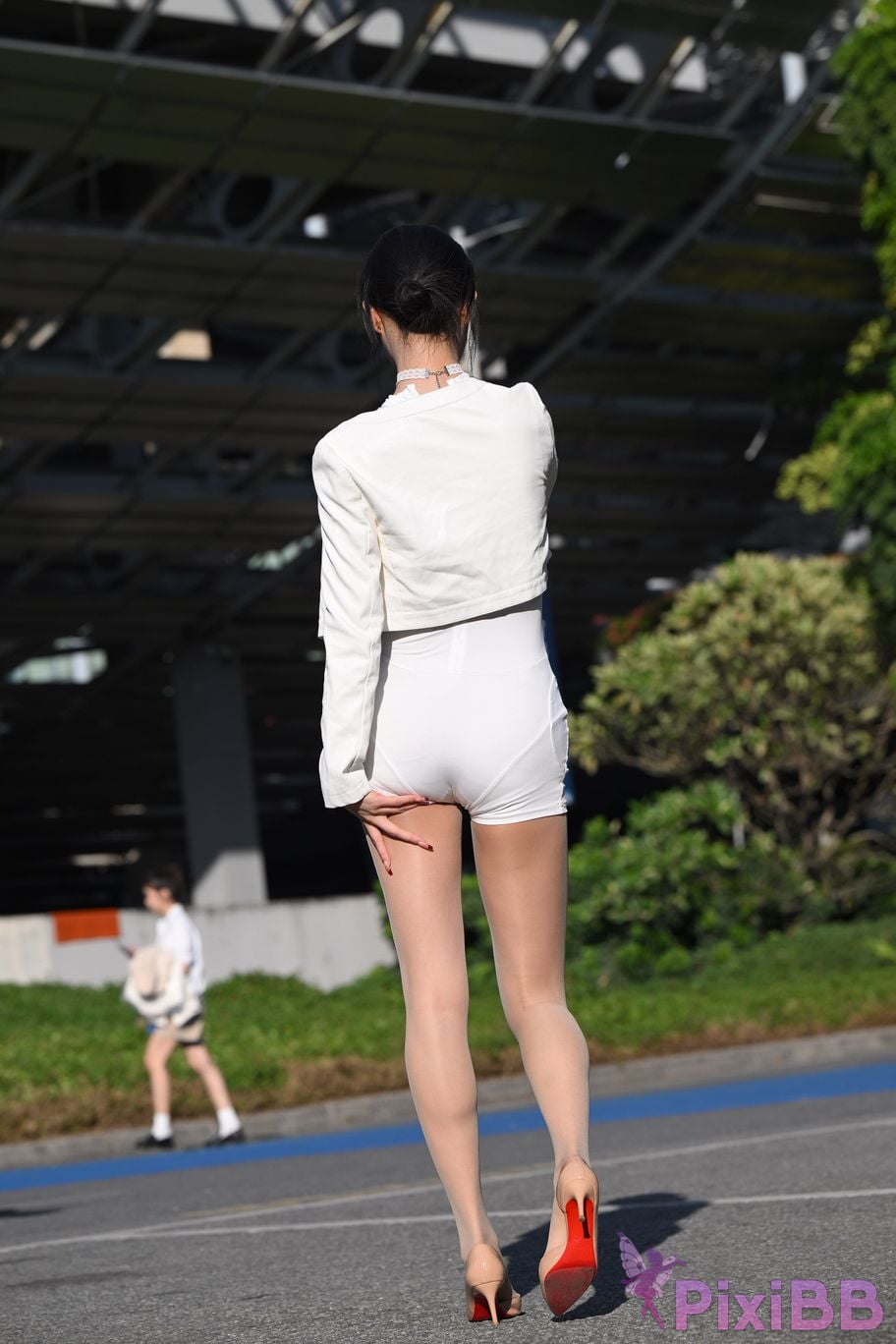 Featured Street Photography Works No.5631 Shredded Pork Long Legs Guoguo PixiBB.COM 183