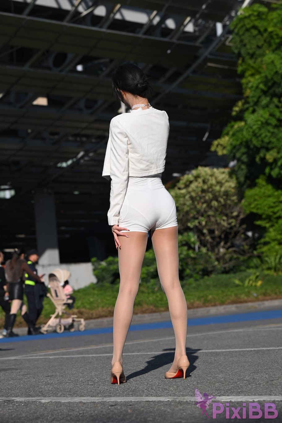 Featured Street Photography Works No.5631 Shredded Pork Long Legs Guoguo PixiBB.COM 202