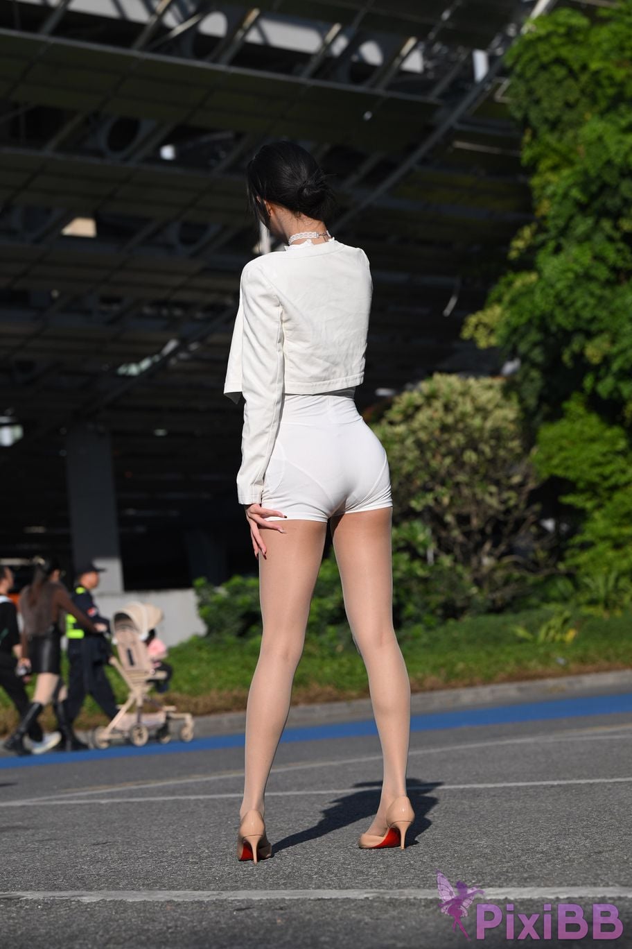 Featured Street Photography Works No.5631 Shredded Pork Long Legs Guoguo PixiBB.COM 203