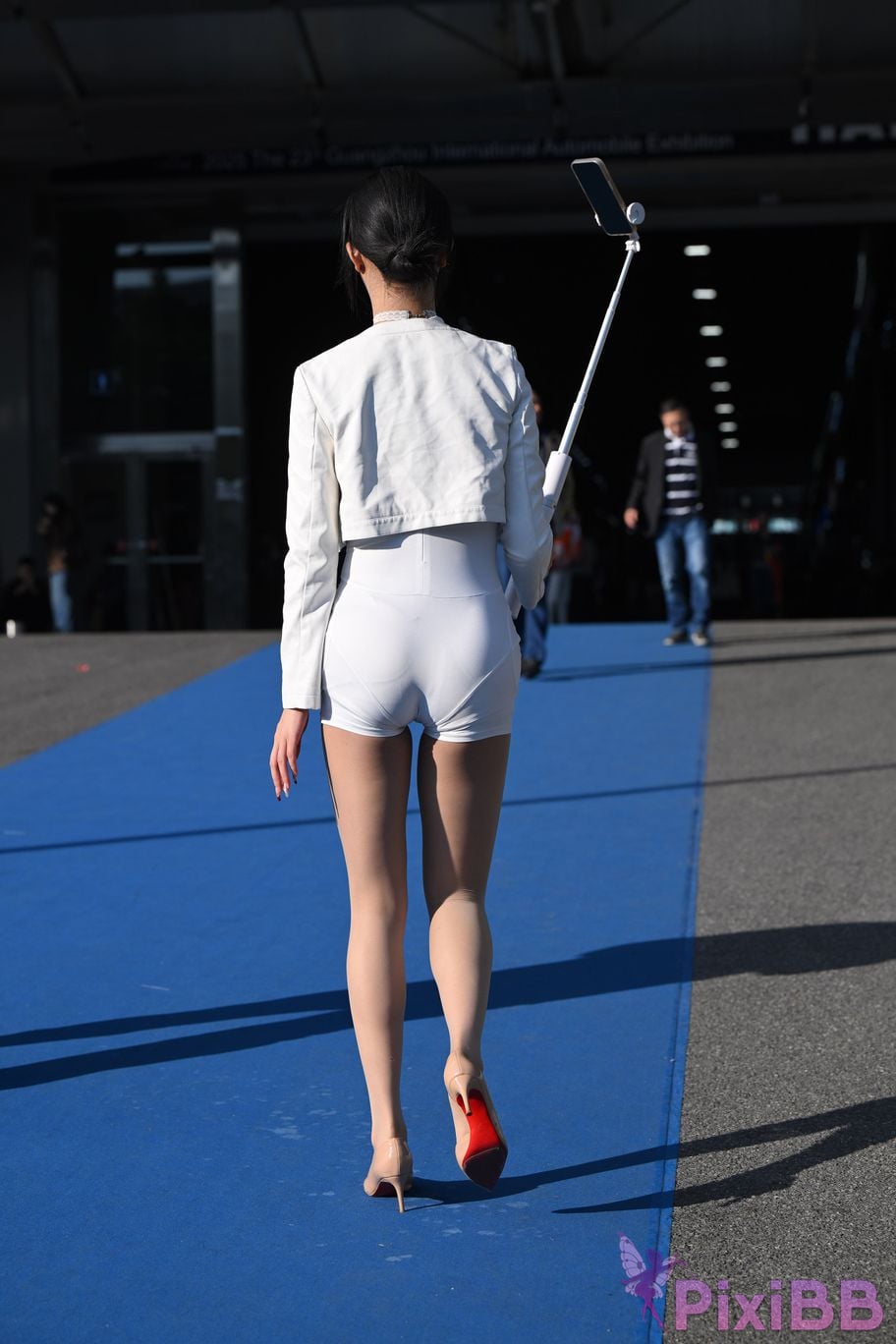 Featured Street Photography Works No.5631 Shredded Pork Long Legs Guoguo PixiBB.COM 242