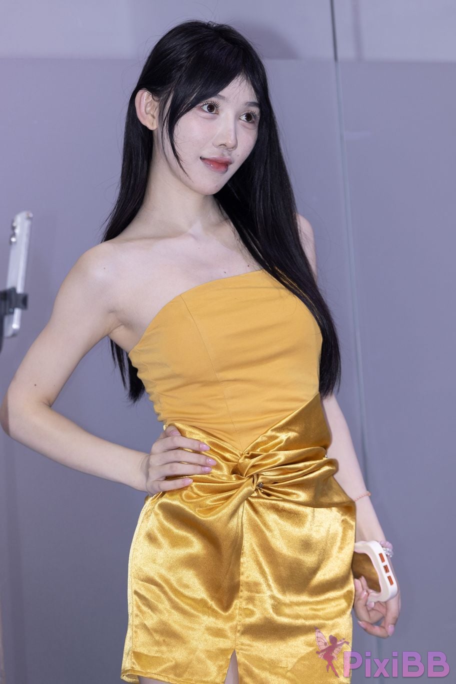 Featured Street Photography Works No.5633 Suspender yellow skirt Li Yien PixiBB.COM 020
