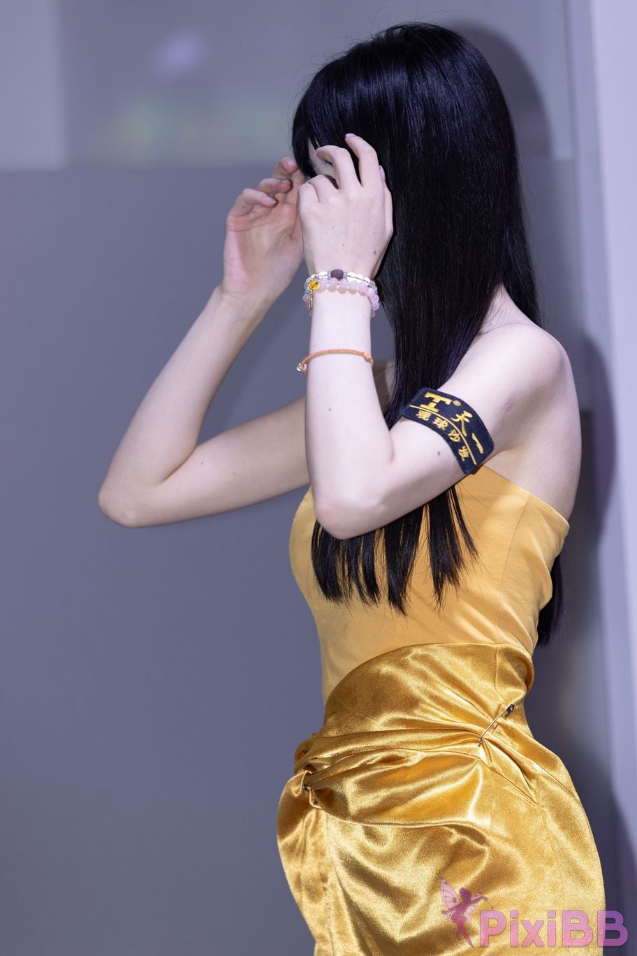 Featured Street Photography Works No.5633 Suspender yellow skirt Li Yien PixiBB.COM 035