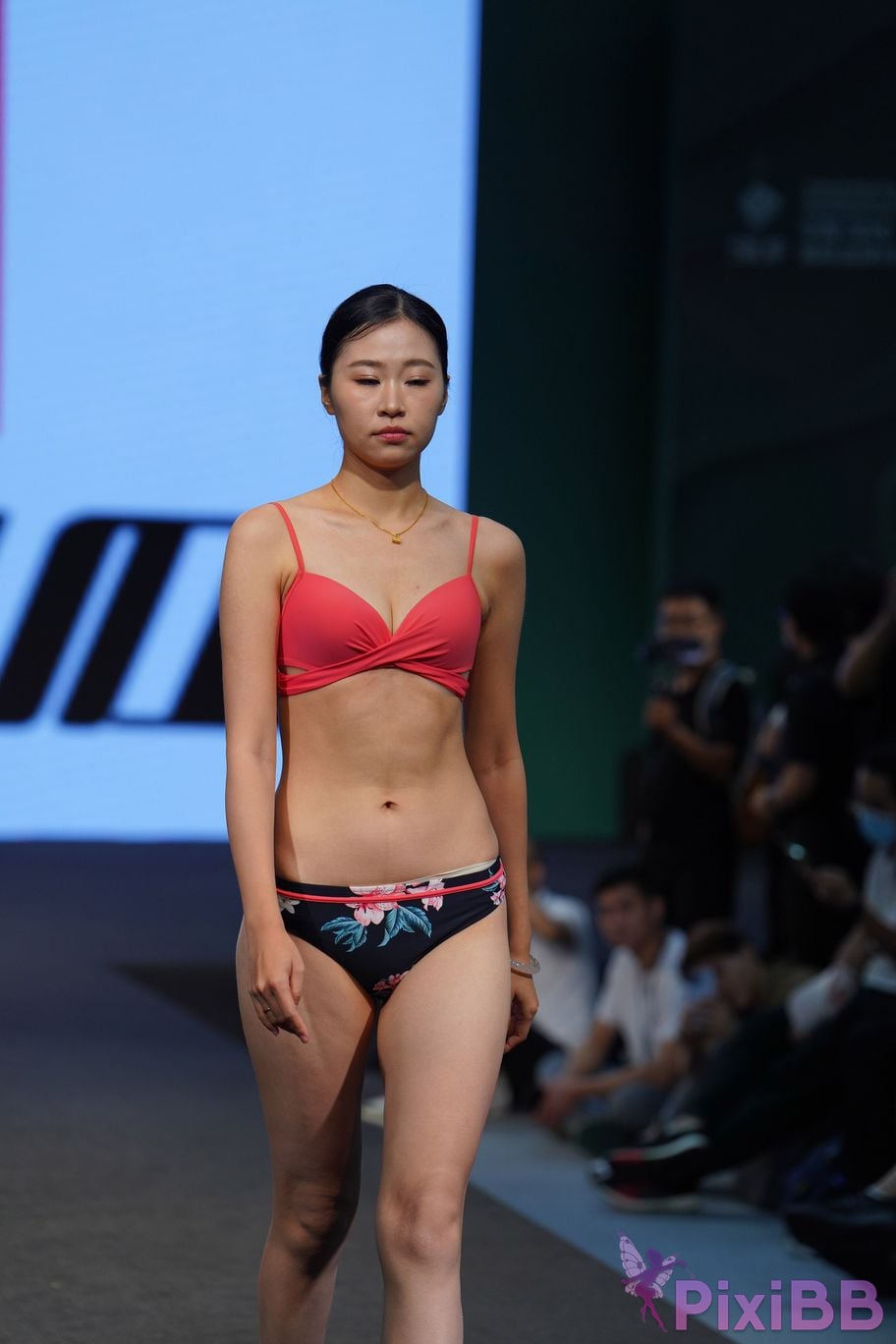 Featured Street Photography Works No.5636 Underwear Exhibition 32 PixiBB.COM 014