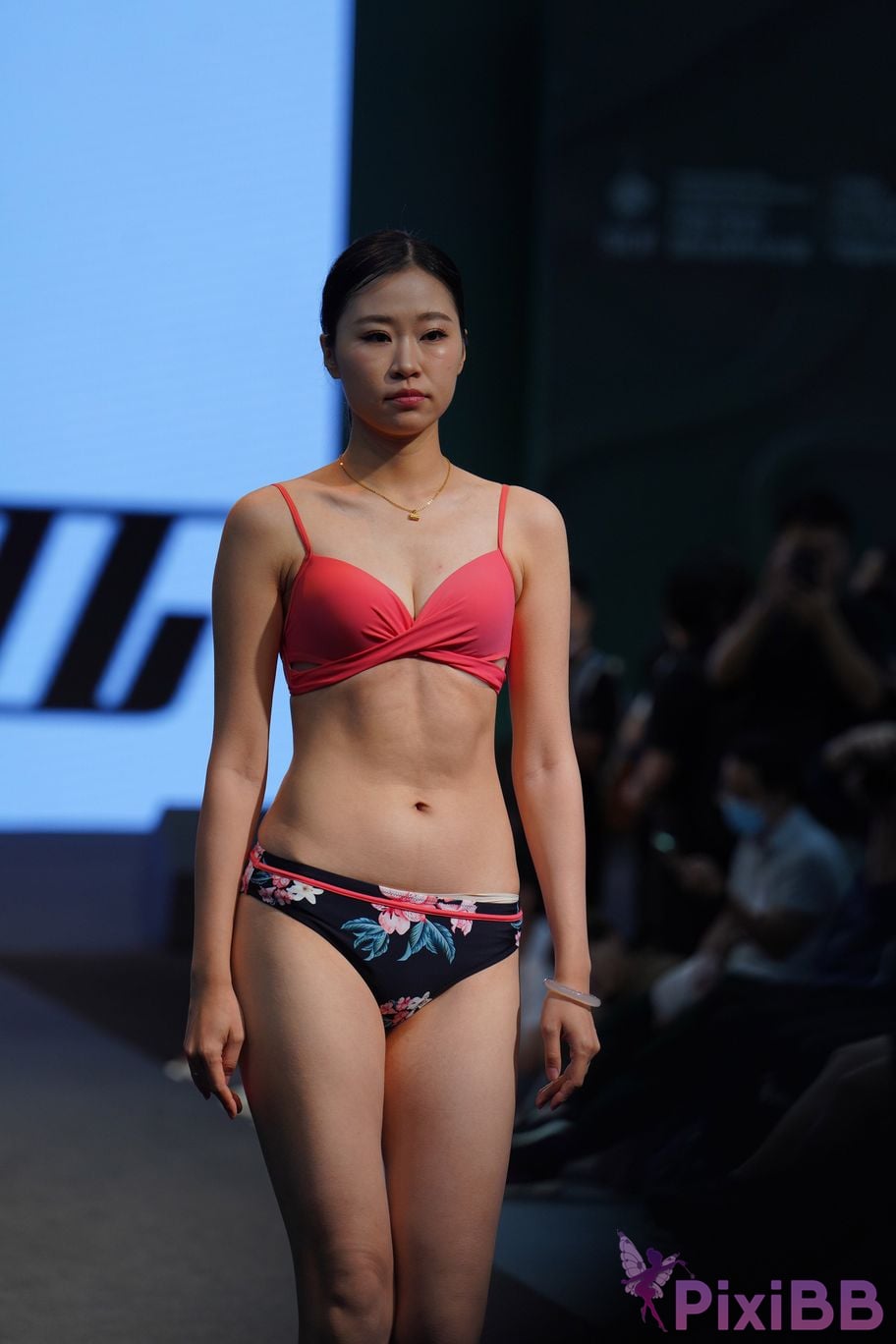 Featured Street Photography Works No.5636 Underwear Exhibition 32 PixiBB.COM 016