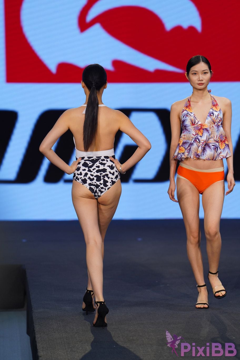 Featured Street Photography Works No.5636 Underwear Exhibition 32 PixiBB.COM 085