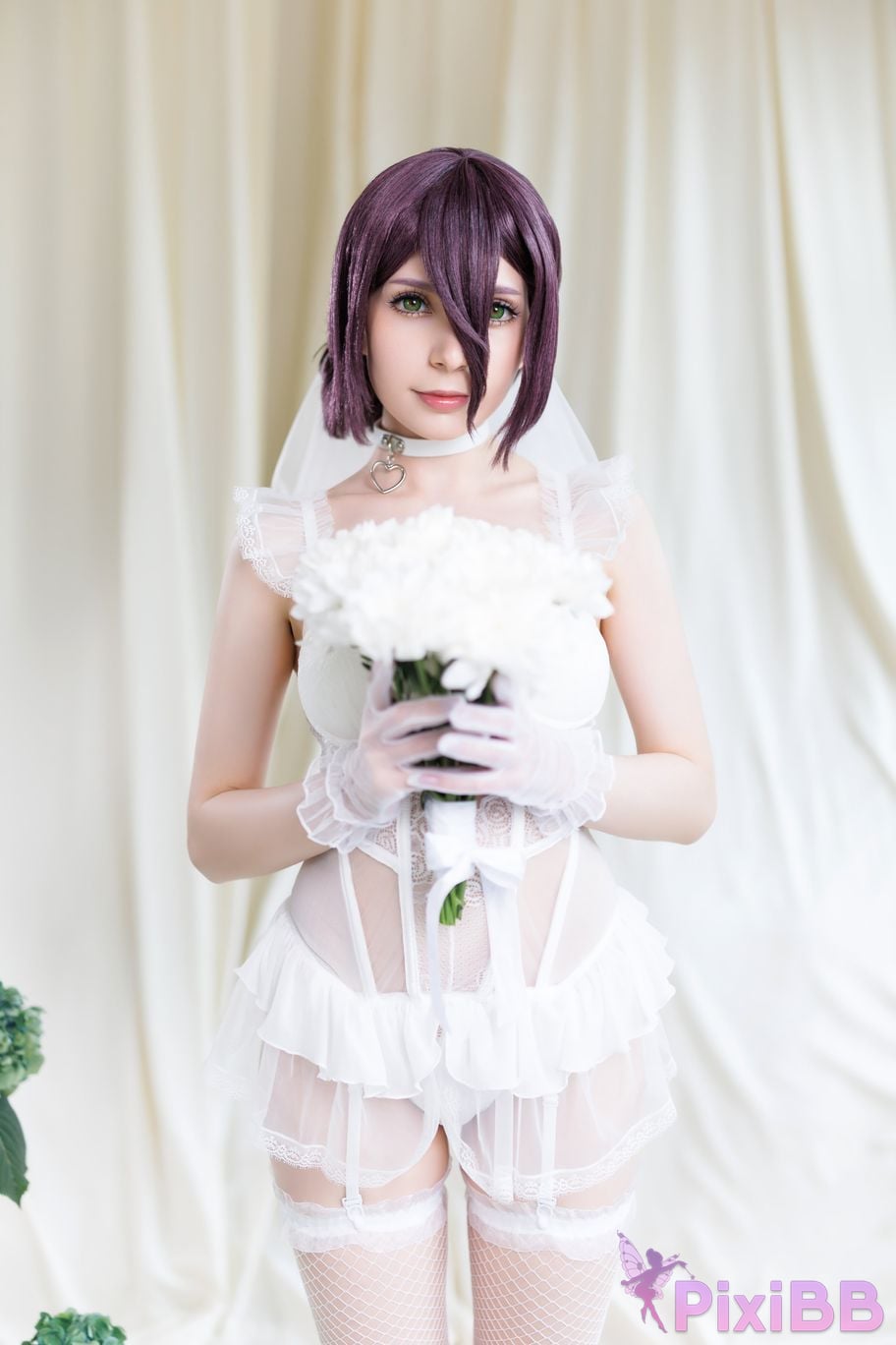 Cosplayer OwlLit chainsaw man Lesse wedding dress PixiBB.COM 002