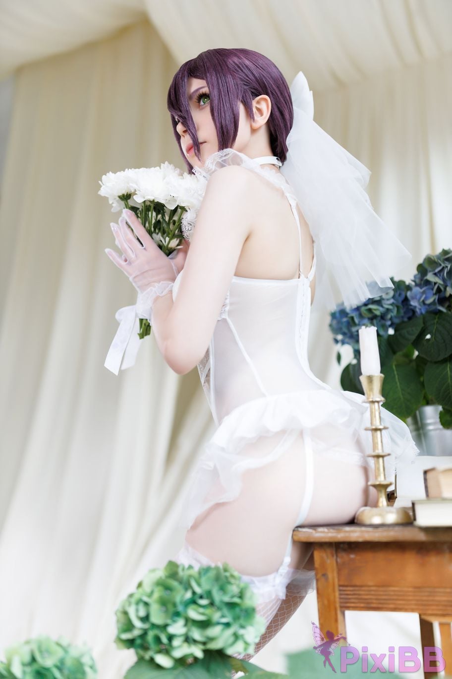 Cosplayer OwlLit chainsaw man Lesse wedding dress PixiBB.COM 003