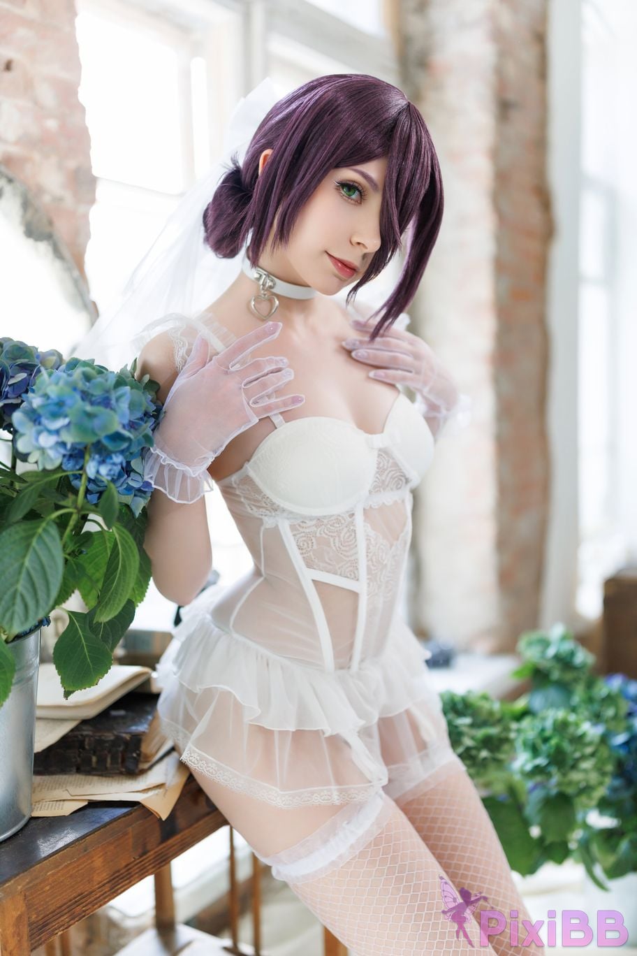 Cosplayer OwlLit chainsaw man Lesse wedding dress PixiBB.COM 012