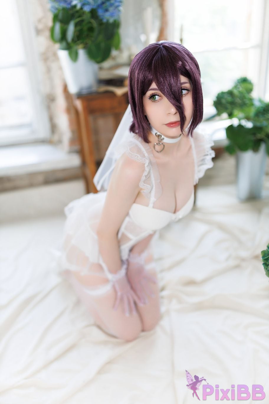 Cosplayer OwlLit chainsaw man Lesse wedding dress PixiBB.COM 016