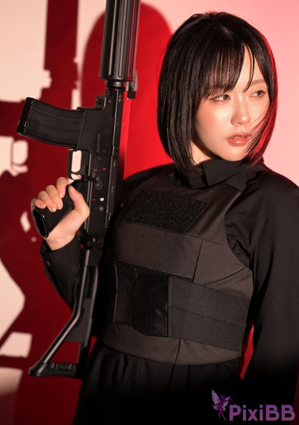 Japanese Idol Yuki Yomichi night snow Arms Magazine Digital Photo Collection BOOK in GUN ACTION PixiBB.COM 030