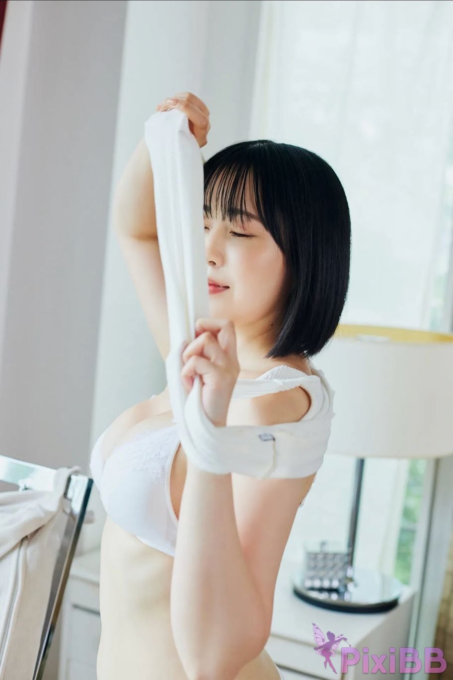 Japanese Idol Yuki Yomichi Night Road Snow FRIDAY Digital Photo Book Lets do it PixiBB.COM 009