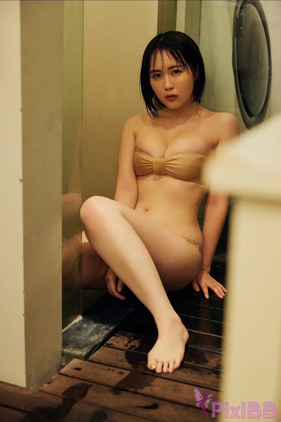 Japanese Idol Yuki Yomichi Night Road Snow FRIDAY Digital Photo Book Lets do it PixiBB.COM 157