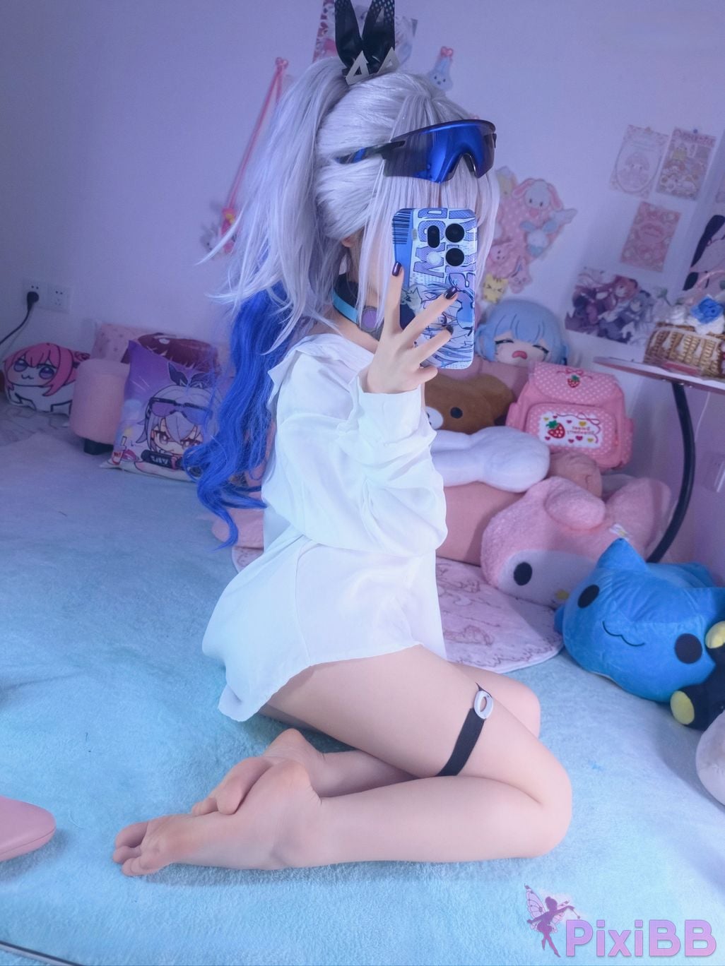 Cosplayer Somezo ran3 Collapsed Star Dome Railway silver wolf shirt PixiBB.COM 001