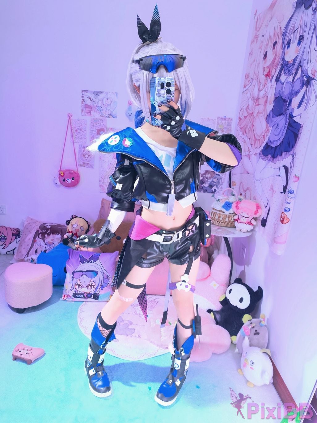 Cosplayer Somezo ran3 Collapsed Star Dome Railway silver wolf shirt PixiBB.COM 012