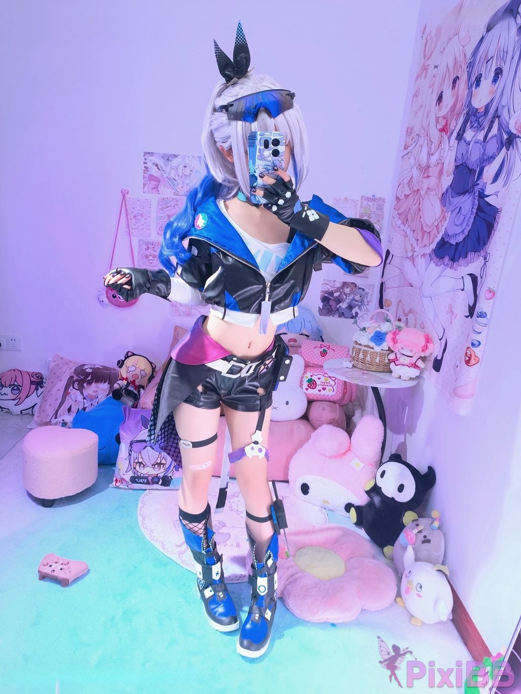 Cosplayer Somezo ran3 Collapsed Star Dome Railway silver wolf shirt PixiBB.COM 014