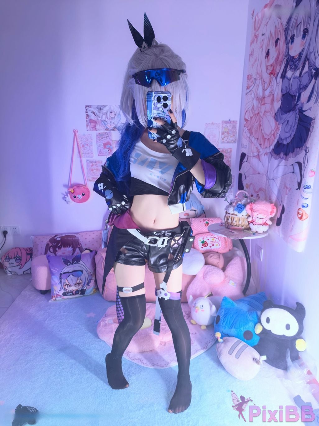 Cosplayer Somezo ran3 Collapsed Star Dome Railway silver wolf shirt PixiBB.COM 058