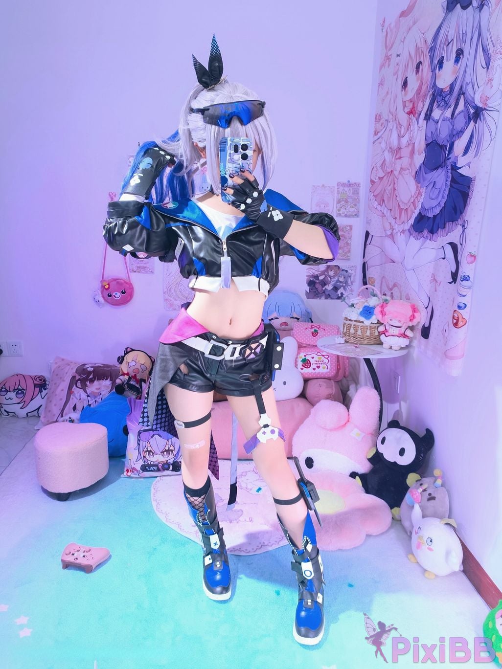 Cosplayer Somezo ran3 Collapsed Star Dome Railway silver wolf shirt PixiBB.COM 087