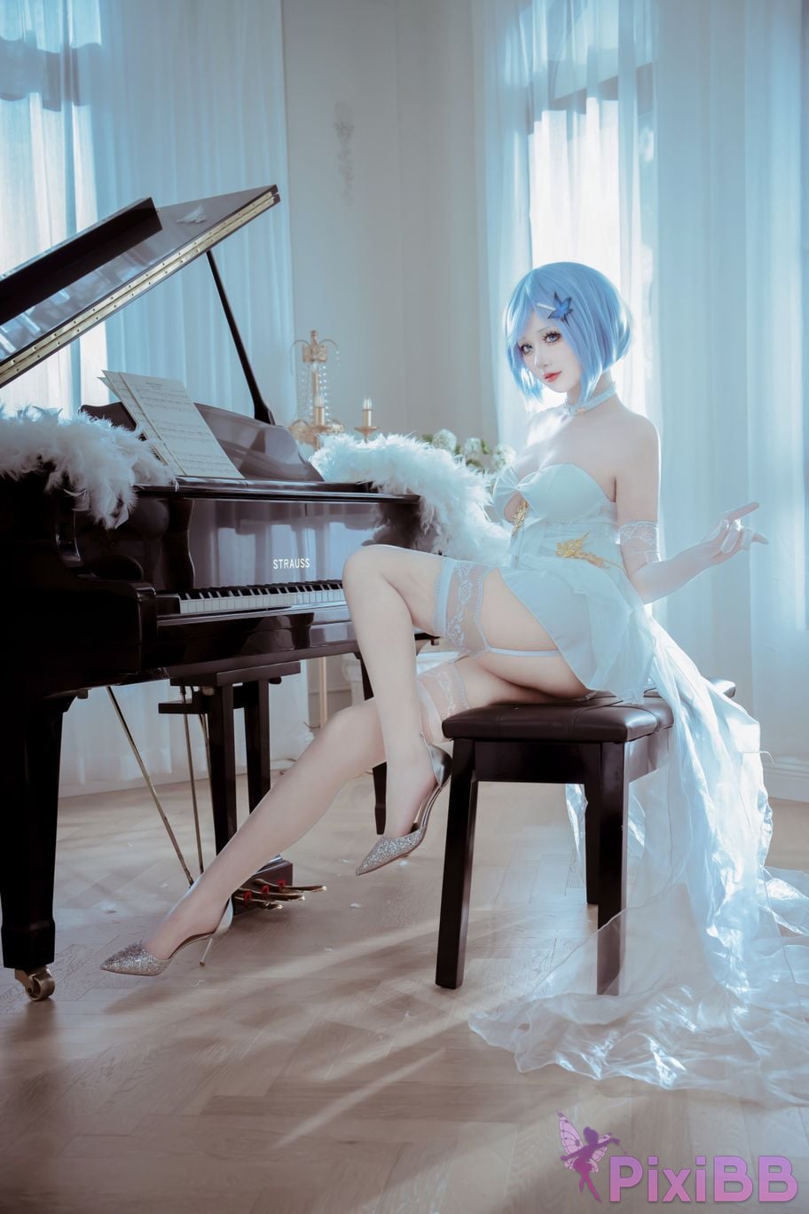 Cosplayer ten sad little wood azur lane Chapayev PixiBB.COM 002