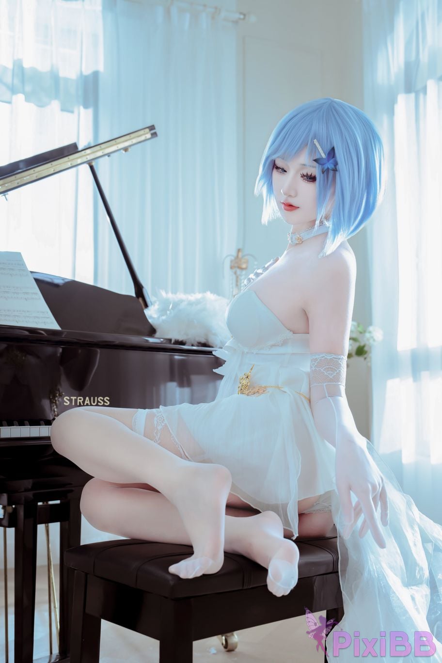 Cosplayer ten sad little wood azur lane Chapayev PixiBB.COM 026