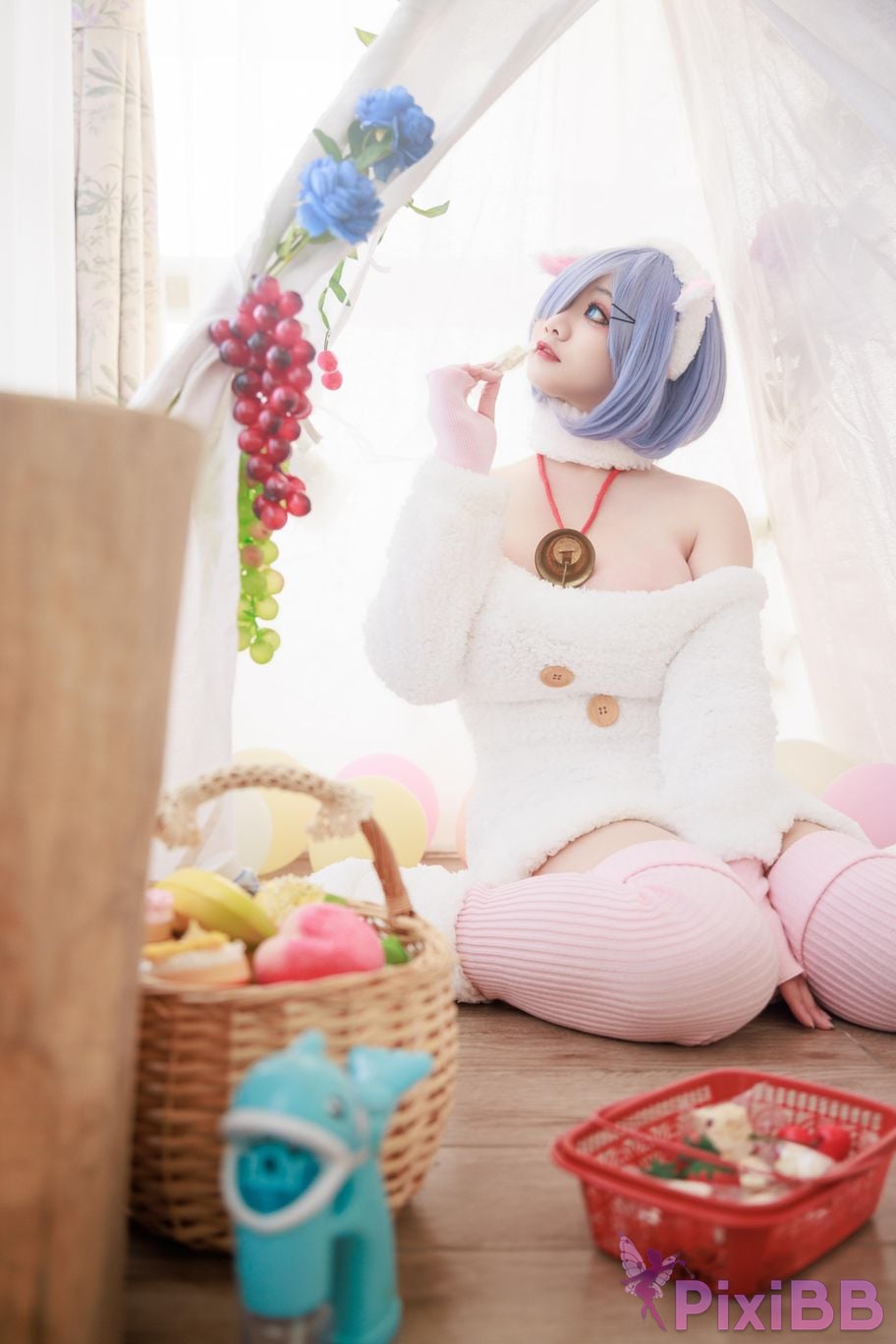 Cosplayer A Xuexue Rem lamb PixiBB.COM 011
