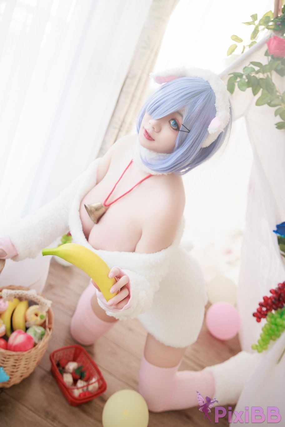 Cosplayer A Xuexue Rem lamb PixiBB.COM 023