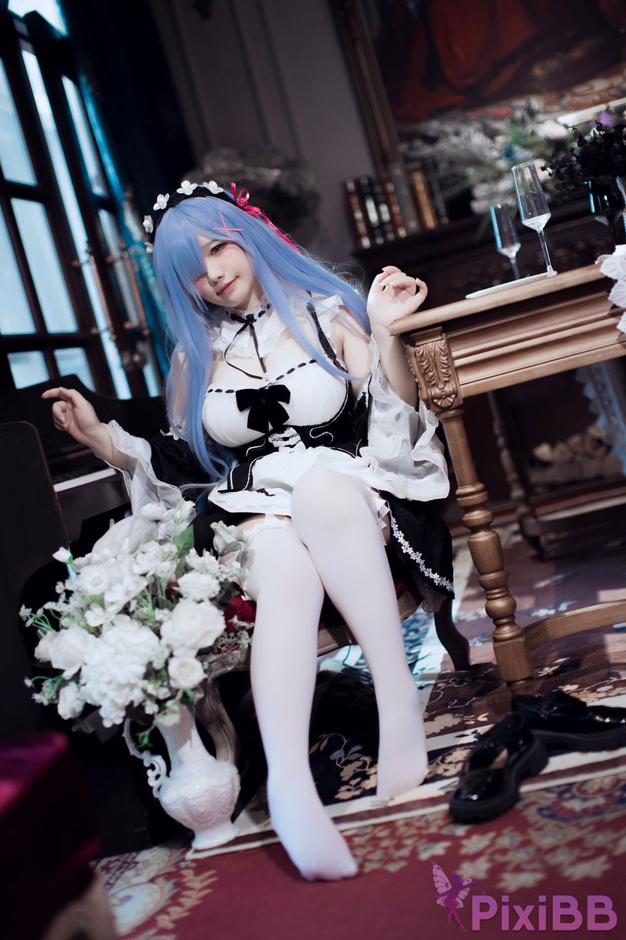 Cosplayer Ah Ban is very happy today Rem maid PixiBB.COM 009
