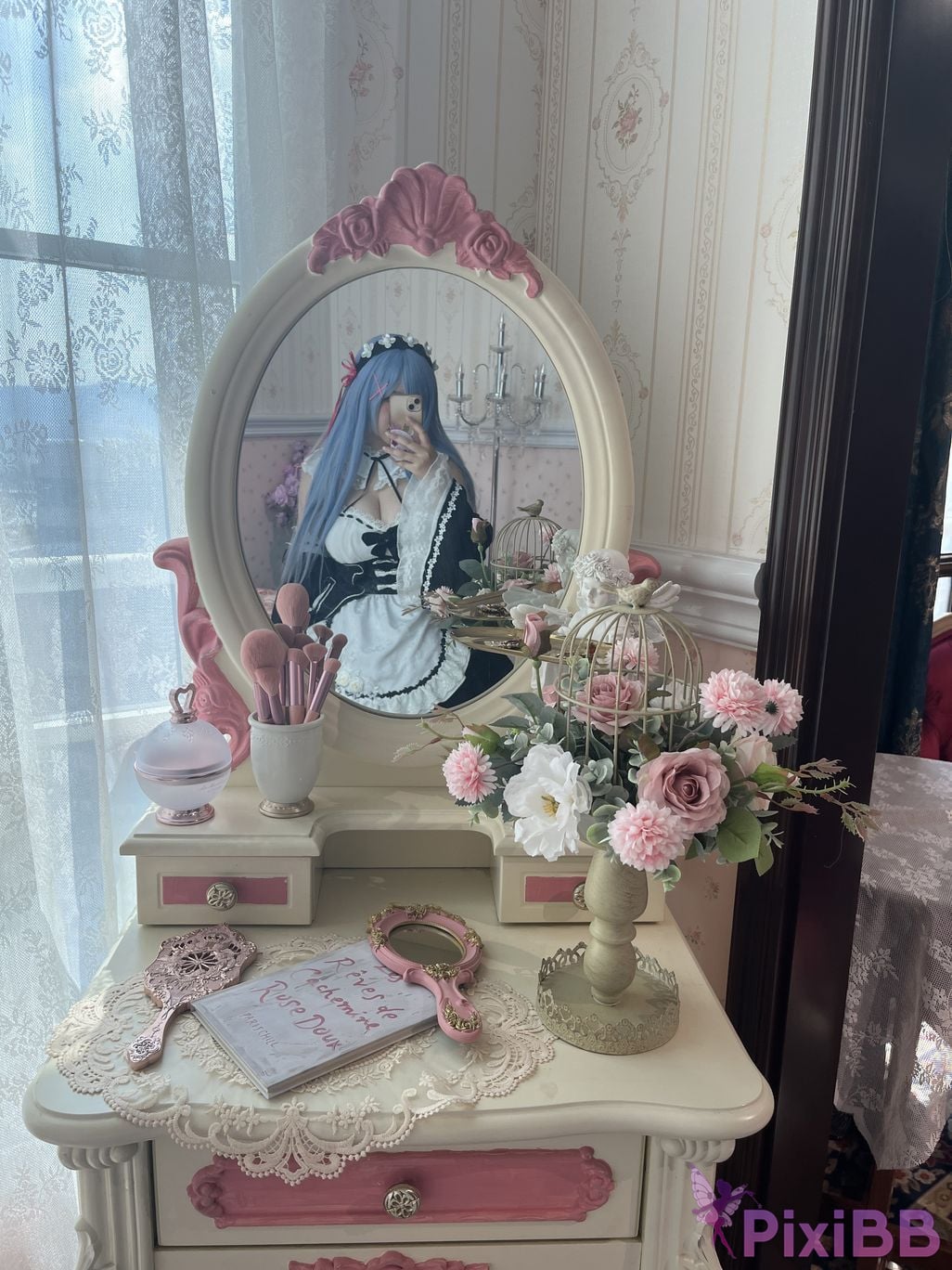 Cosplayer Ah Ban is very happy today Rem maid PixiBB.COM 011