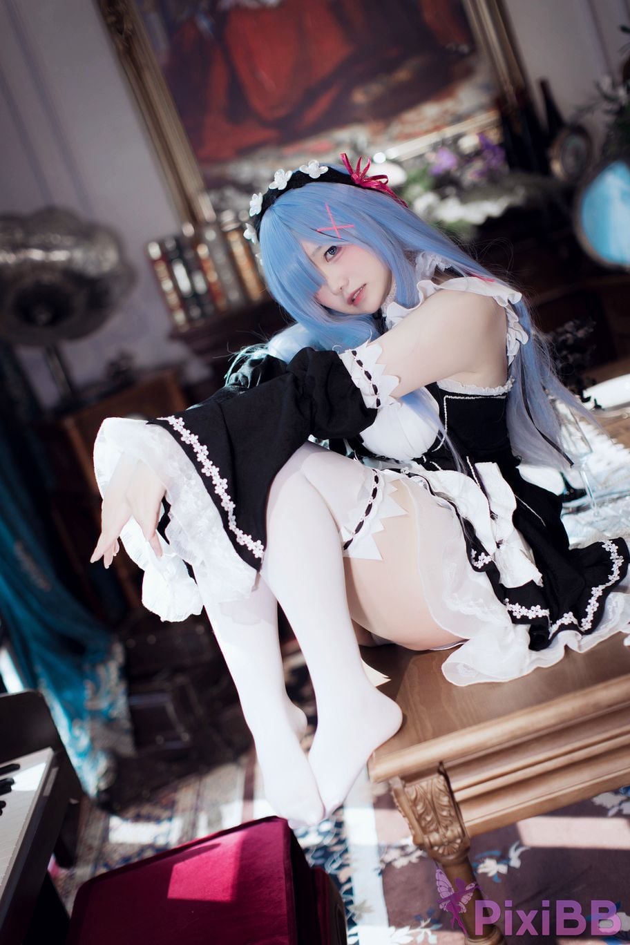 Cosplayer Ah Ban is very happy today Rem maid PixiBB.COM 047