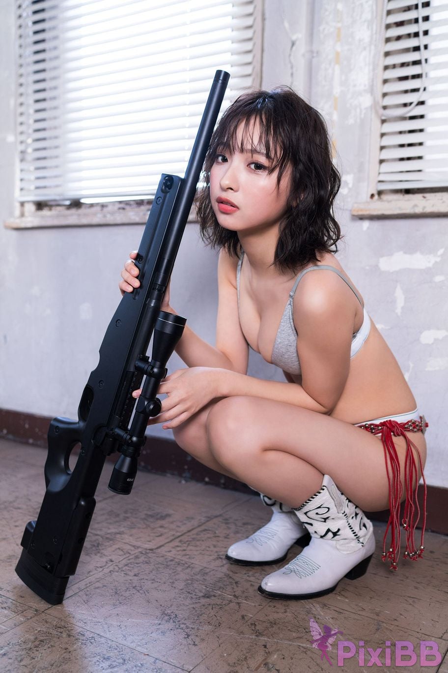 Japanese Idol Runa Ichinose Expanded version Complete 50P Miss Magazines Asoviva spy and assassin Yanmaga digital photo book PixiBB.COM 041