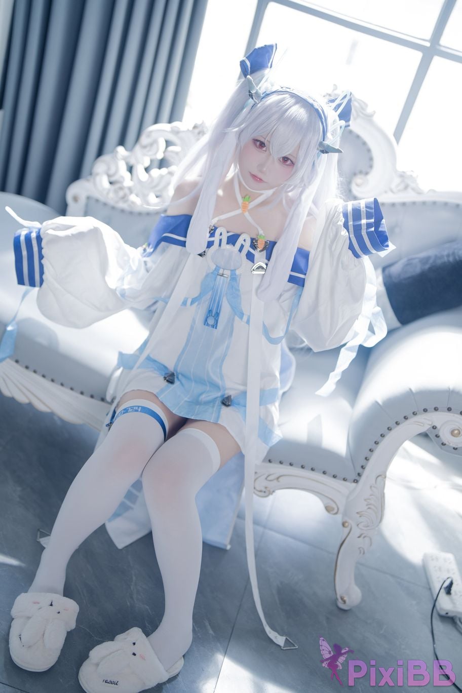 Cosplayer lunananya azur lane Lafite II PixiBB.COM 005