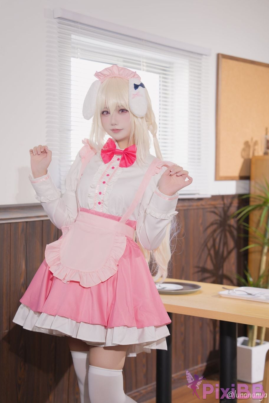 Cosplayer lunananya Chocolate Sweet Love Yuyuan Berryhua PixiBB.COM 002
