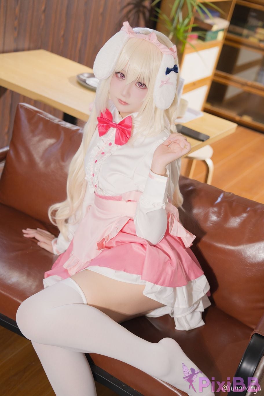 Cosplayer lunananya Chocolate Sweet Love Yuyuan Berryhua PixiBB.COM 013