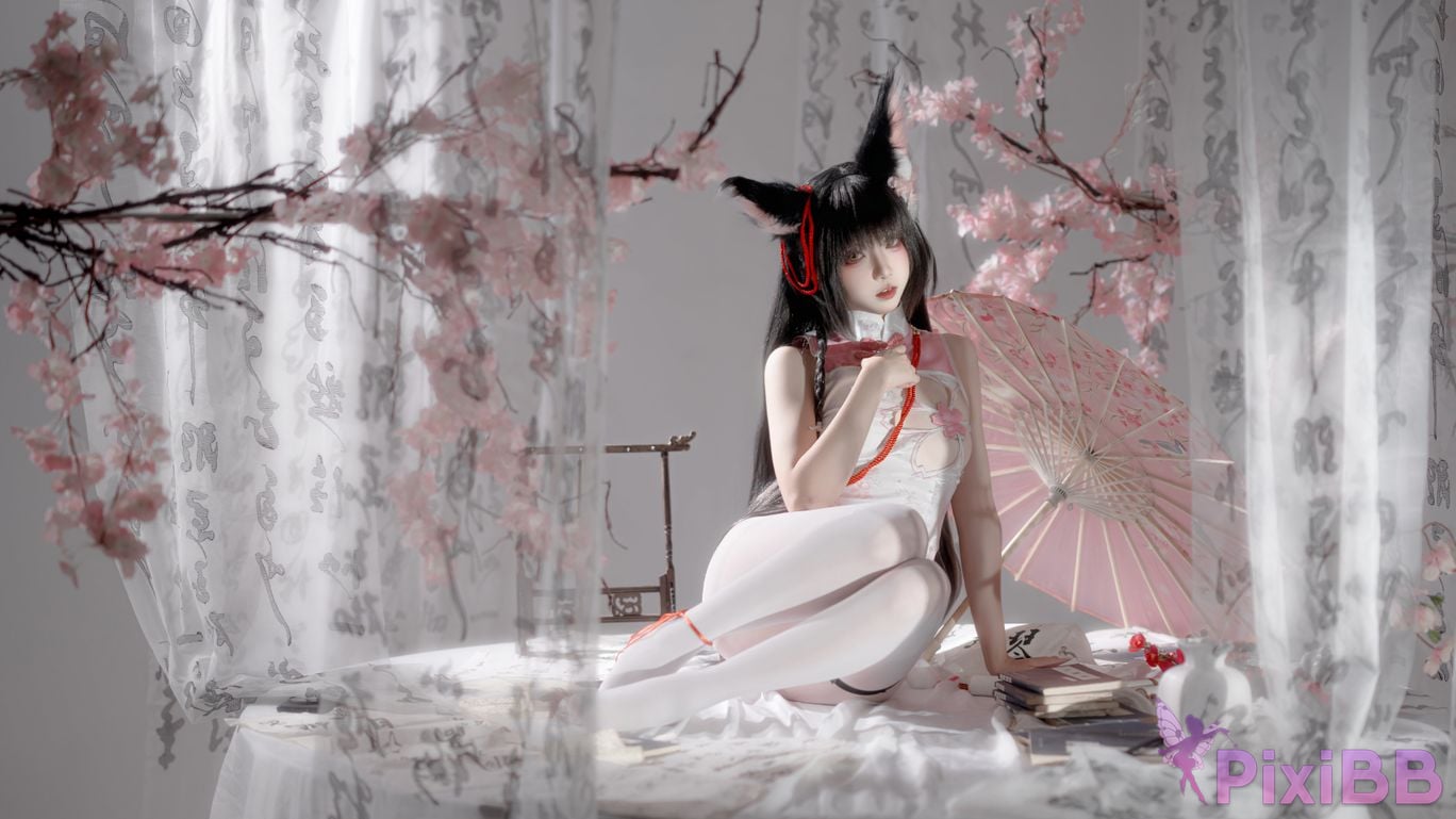 Cosplayer Zhiyue Etsu ko Nagato cheongsam PixiBB.COM 001