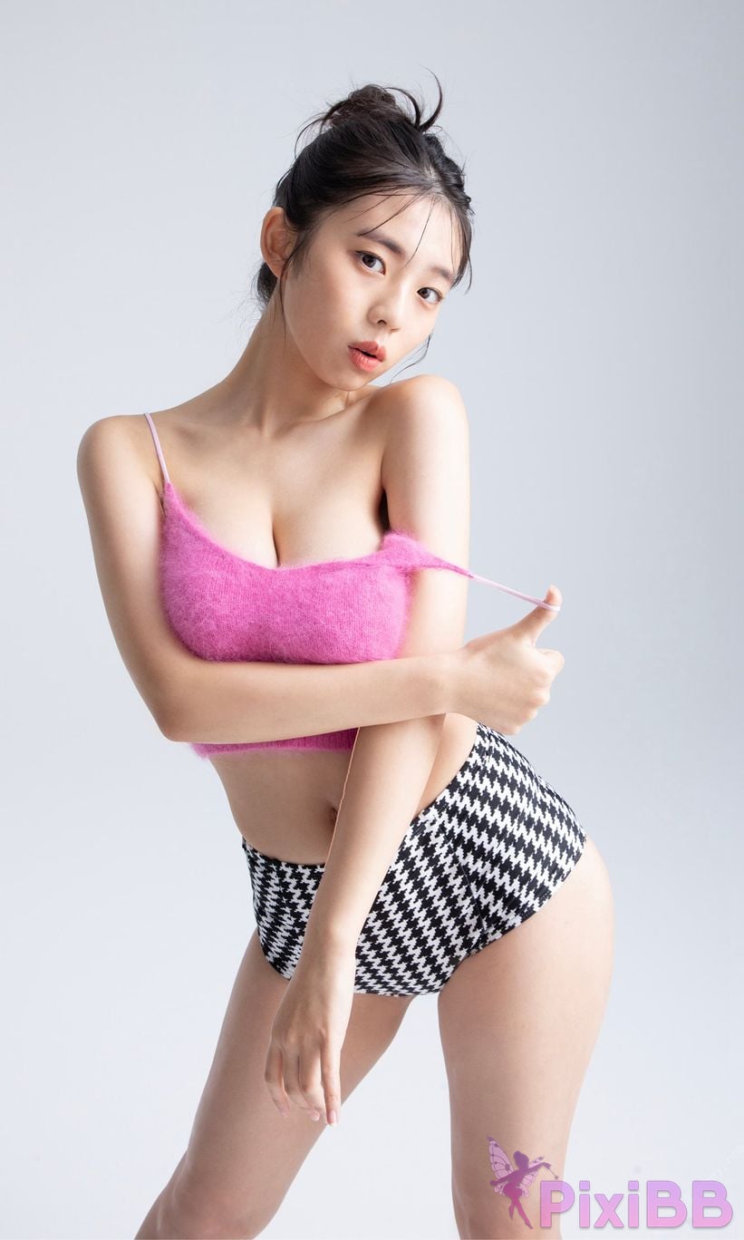 JP Kikuchi Hina 20th Anniversary Vol.2 PHOTO BOOK PixiBB.COM 146
