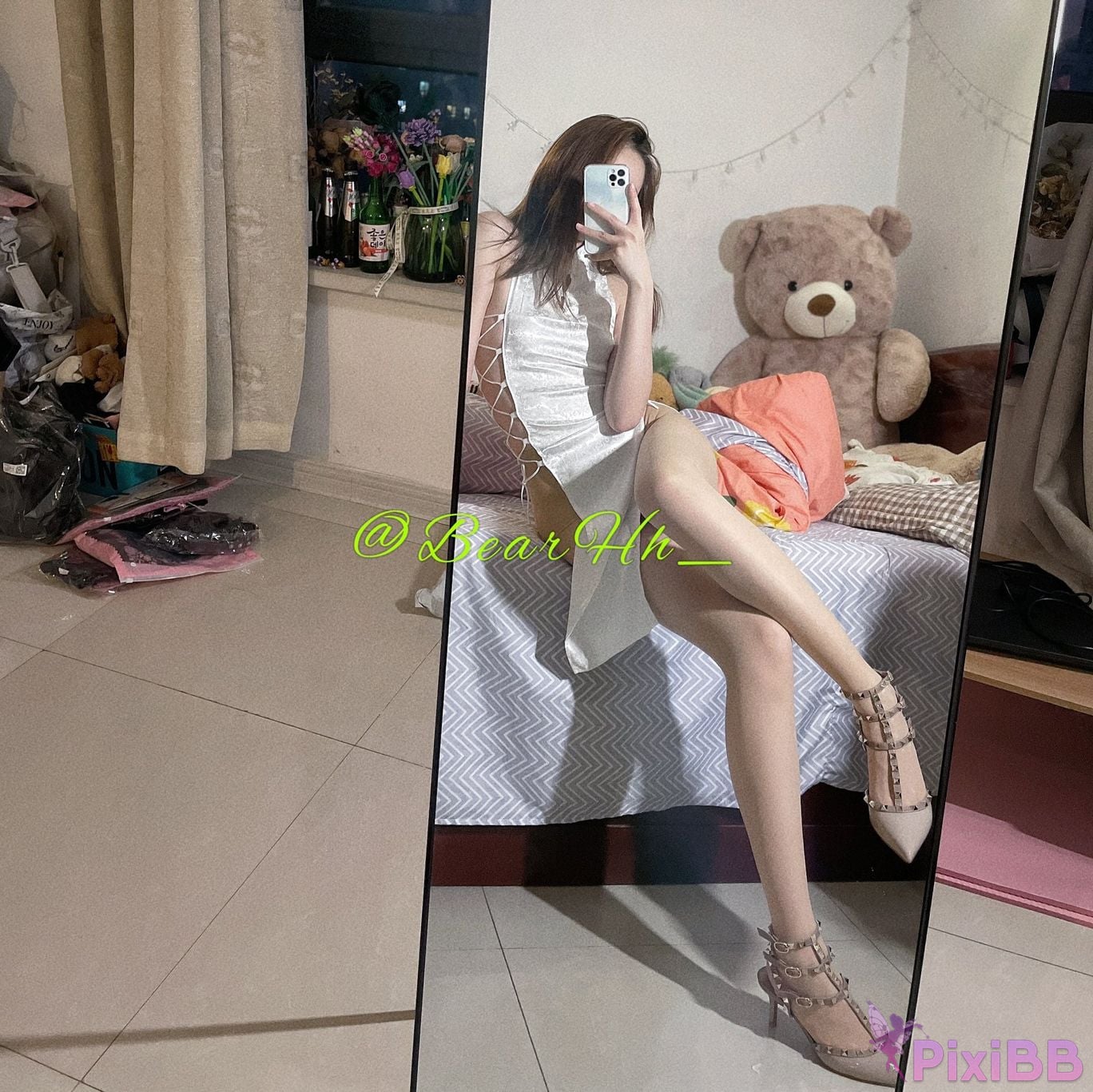 OtherXXX bear driver The goddess of healing with good looks and great figure PixiBB.COM 015