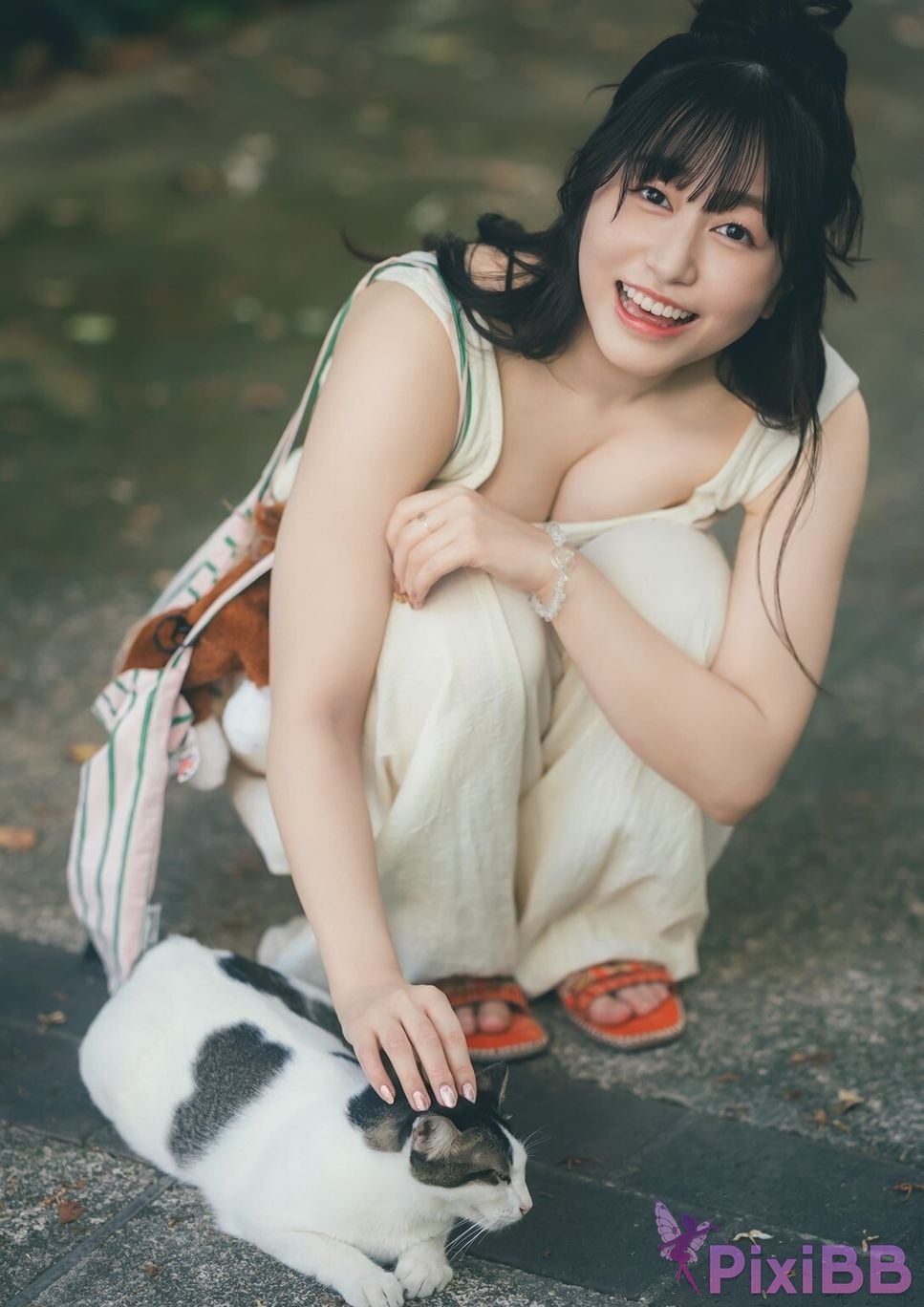 Japanese Idol Coco Hayashi Lin Guzi E book limited cover bonus included 1st photo collection PixiBB.COM 012
