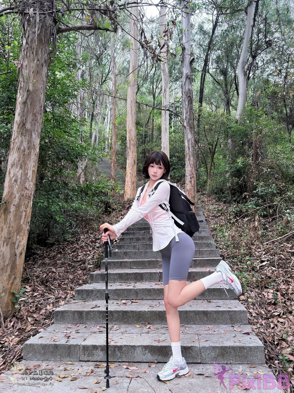 Cosplayer Mochi is delicious Girlfriends Mountaineering Diary PixiBB.COM 003