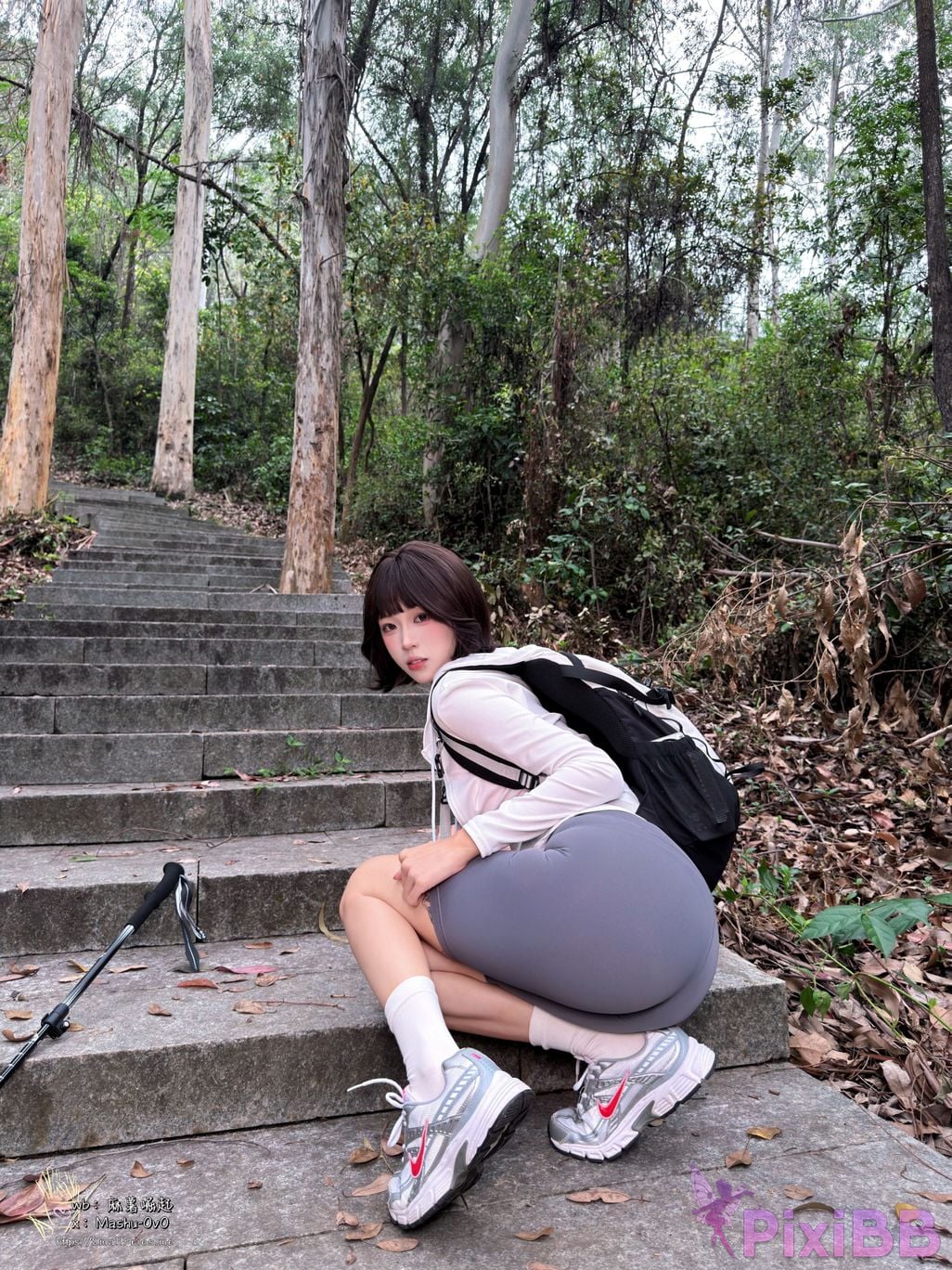 Cosplayer Mochi is delicious Girlfriends Mountaineering Diary PixiBB.COM 019