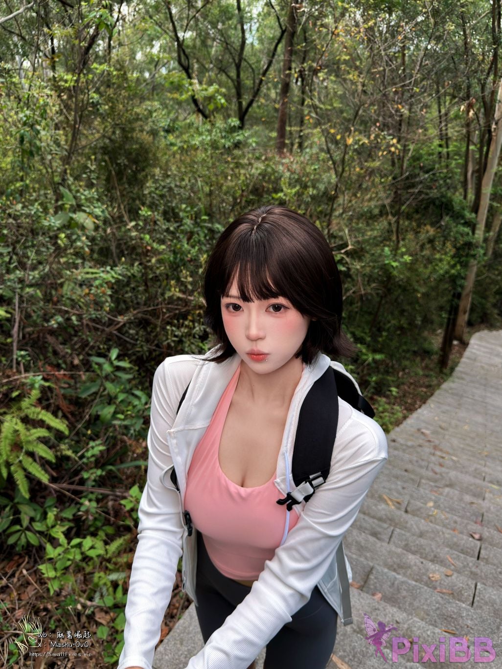 Cosplayer Mochi is delicious Girlfriends Mountaineering Diary PixiBB.COM 028