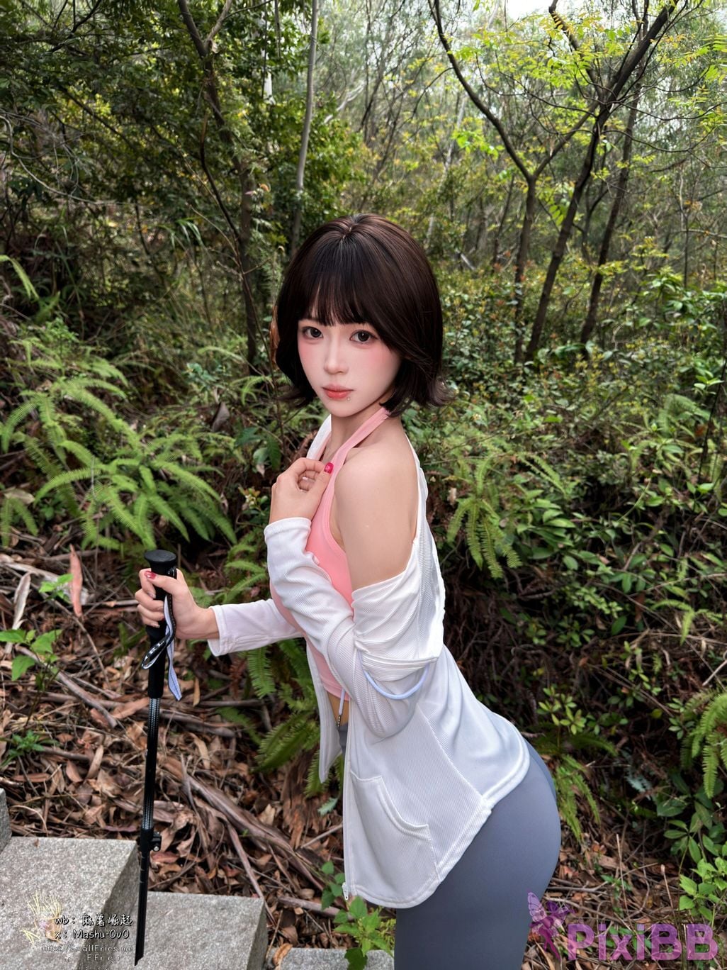 Cosplayer Mochi is delicious Girlfriends Mountaineering Diary PixiBB.COM 029