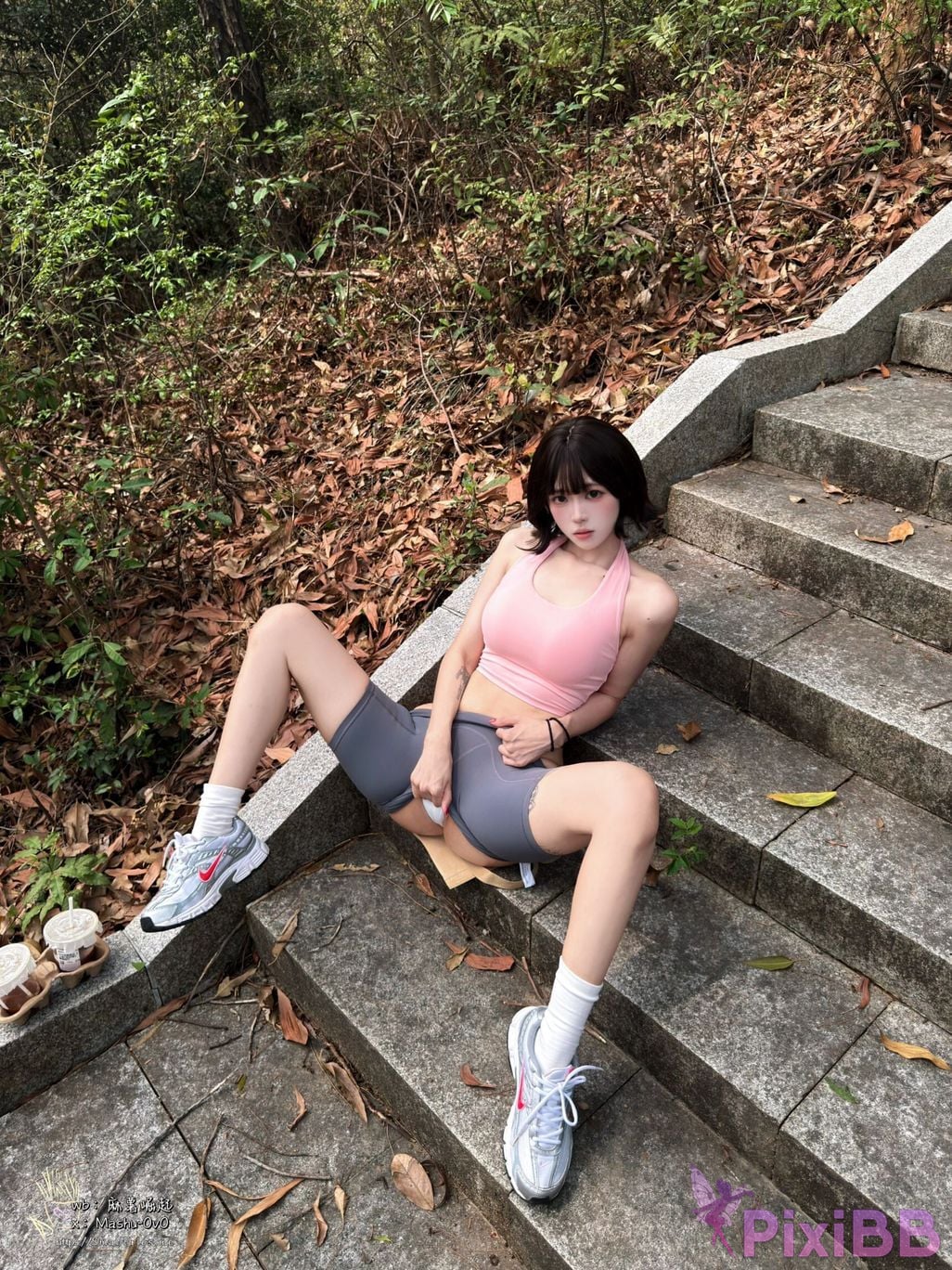 Cosplayer Mochi is delicious Girlfriends Mountaineering Diary PixiBB.COM 081