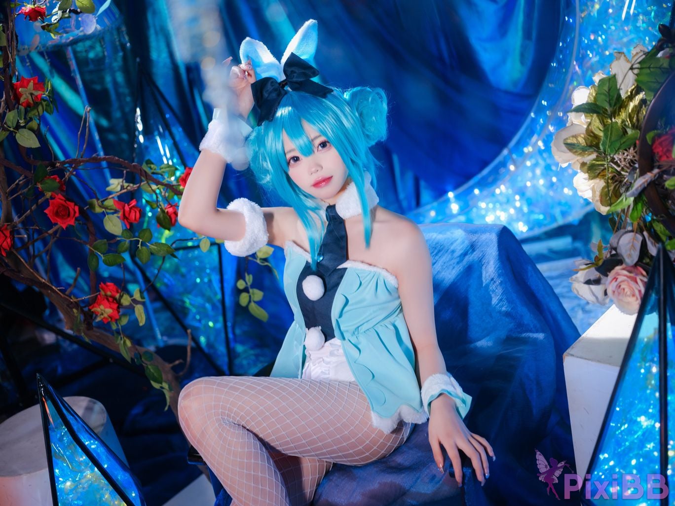 Coser MIKU PixiBB.COM 006