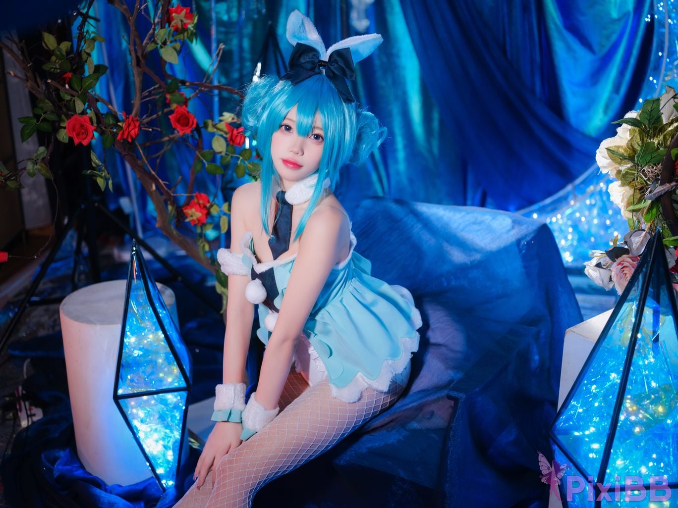 Coser MIKU PixiBB.COM 010